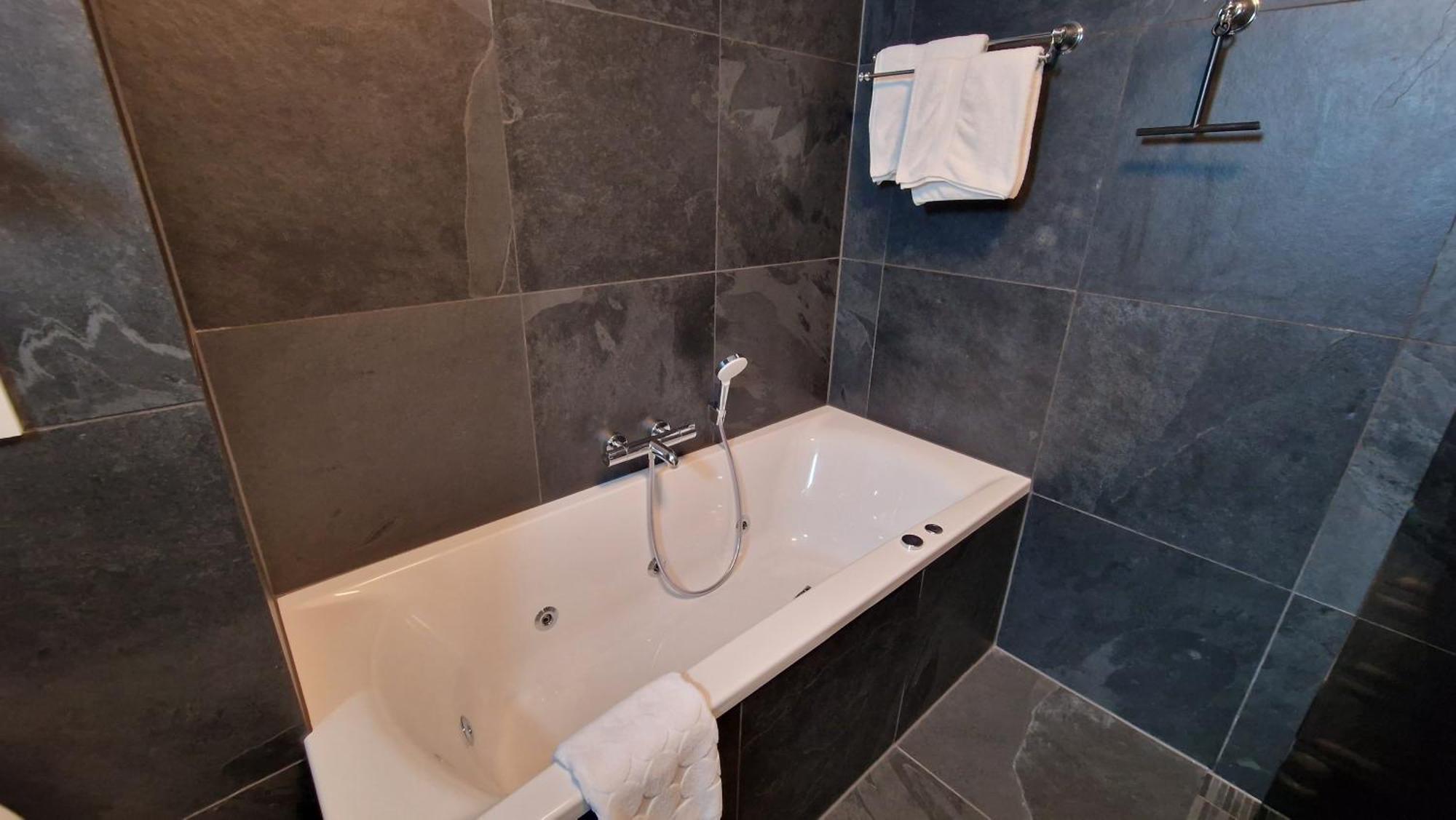 B&B De Droomhoeve Nunspeet Phòng bức ảnh